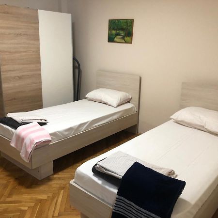 Aleksandra Skopje Extérieur photo